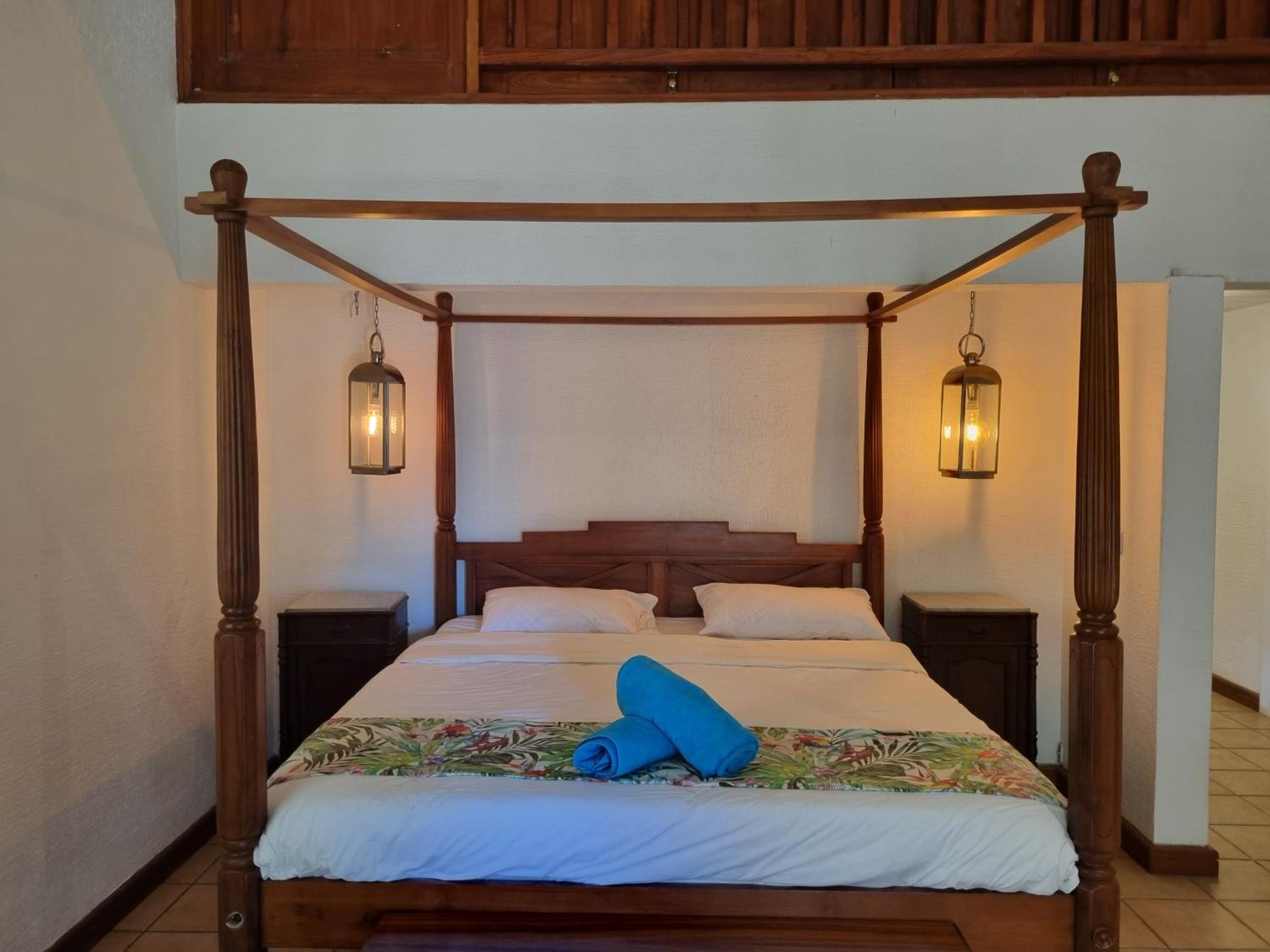Shanti Ghar Guest House タマラン エクステリア 写真