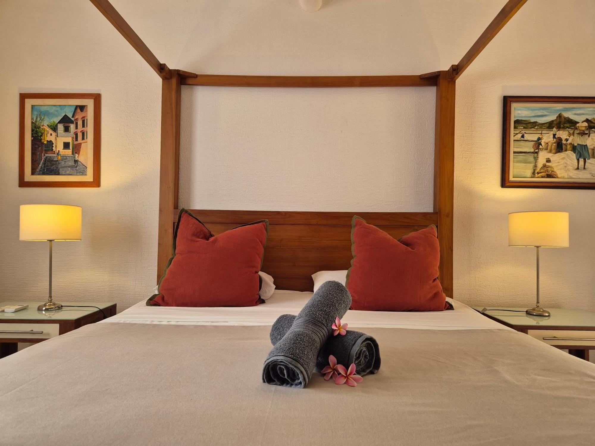 Shanti Ghar Guest House タマラン エクステリア 写真
