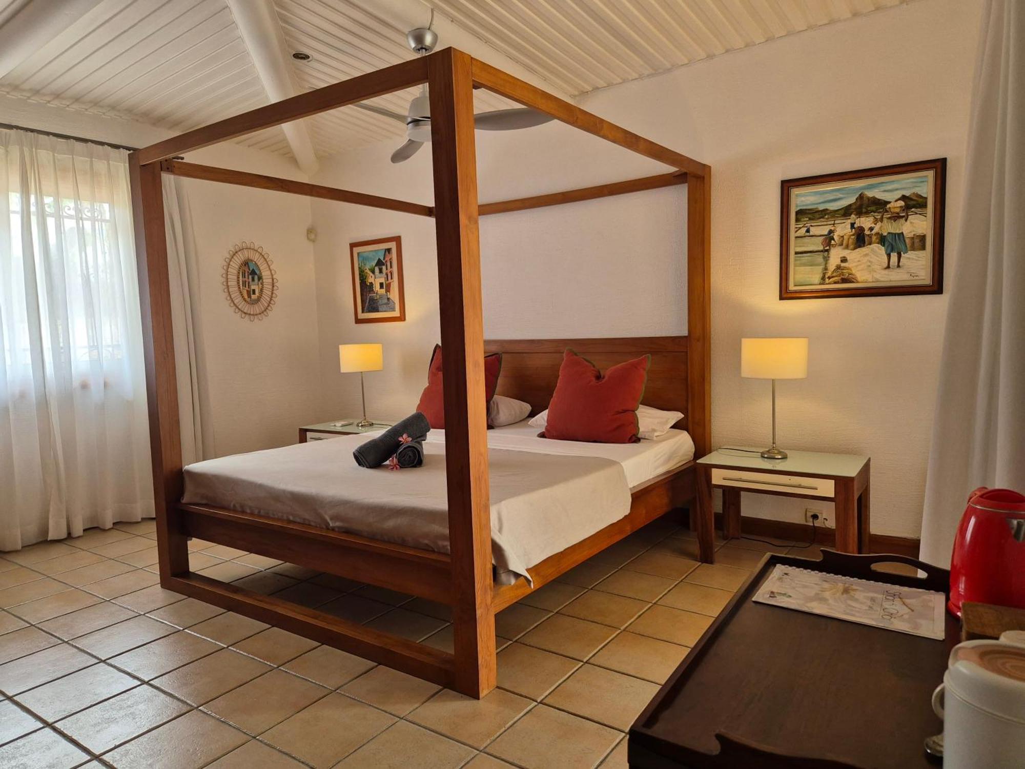 Shanti Ghar Guest House タマラン エクステリア 写真