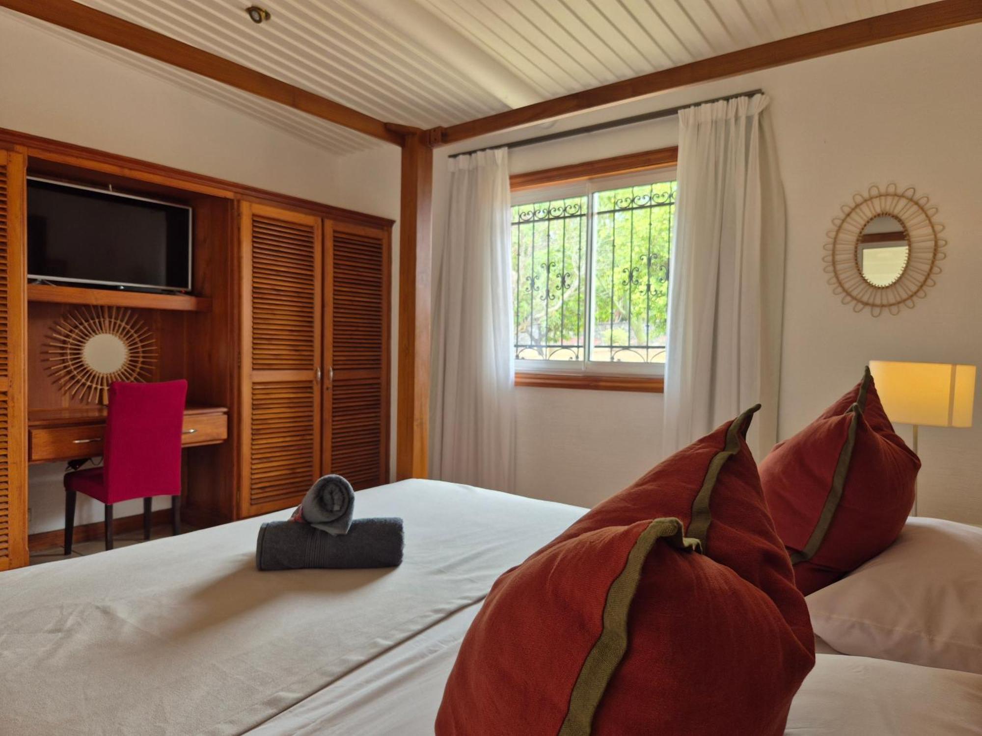 Shanti Ghar Guest House タマラン エクステリア 写真